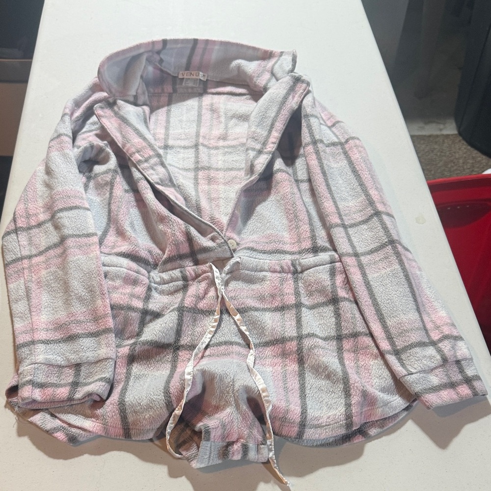 VENUS Pink and Gray Plaid Pajama Set